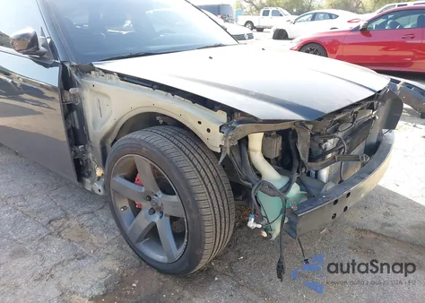 2007 Dodge Magnum Srt8 from USA, damaged, VIN 2D4GV77367H654504